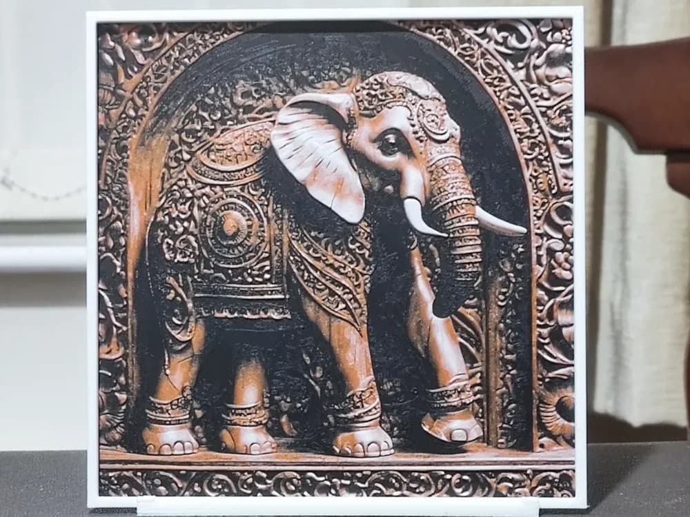 Wood Carving Elephant (1) - HueForge 3 Color